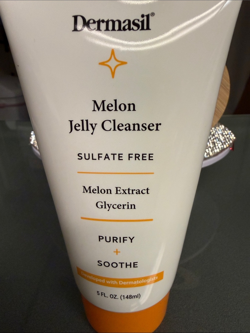 Melon Jelly Cleanser — Gentle White & Orange Gel Cleanser